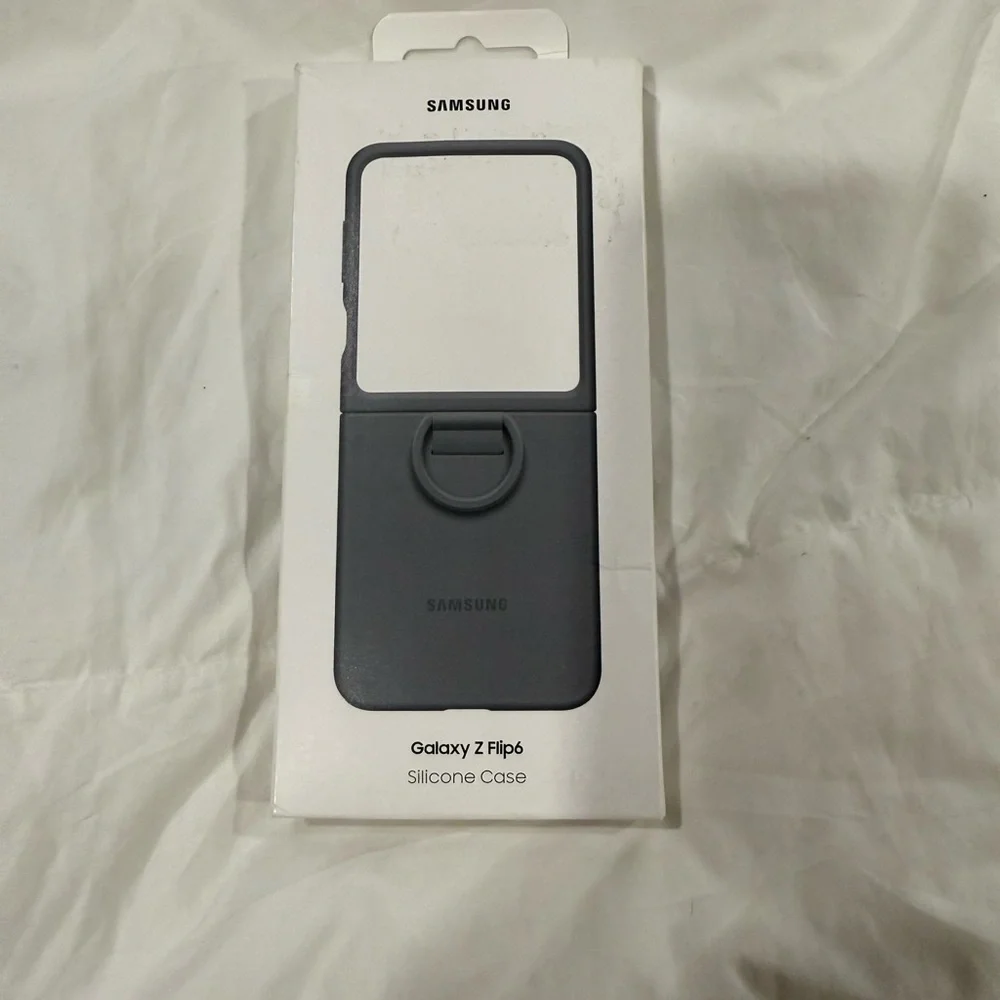 SAMSUNG GALAXY Z FLIP 6 SILICONE CASE